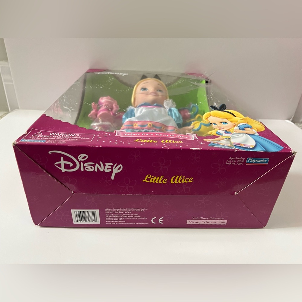 2006 Before Once Upon a Time - Little Alice doll - Picture 6 of 10